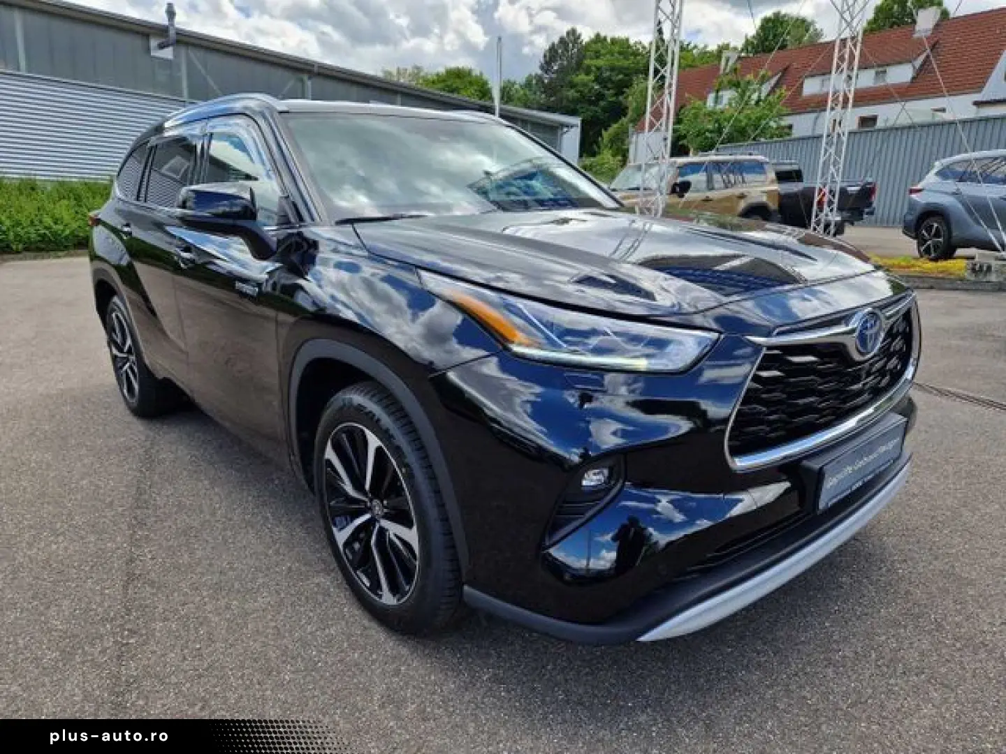 TOYOTA Highlander 2.5 Hybrid Luxury 7-Sitzer HUD Navi M