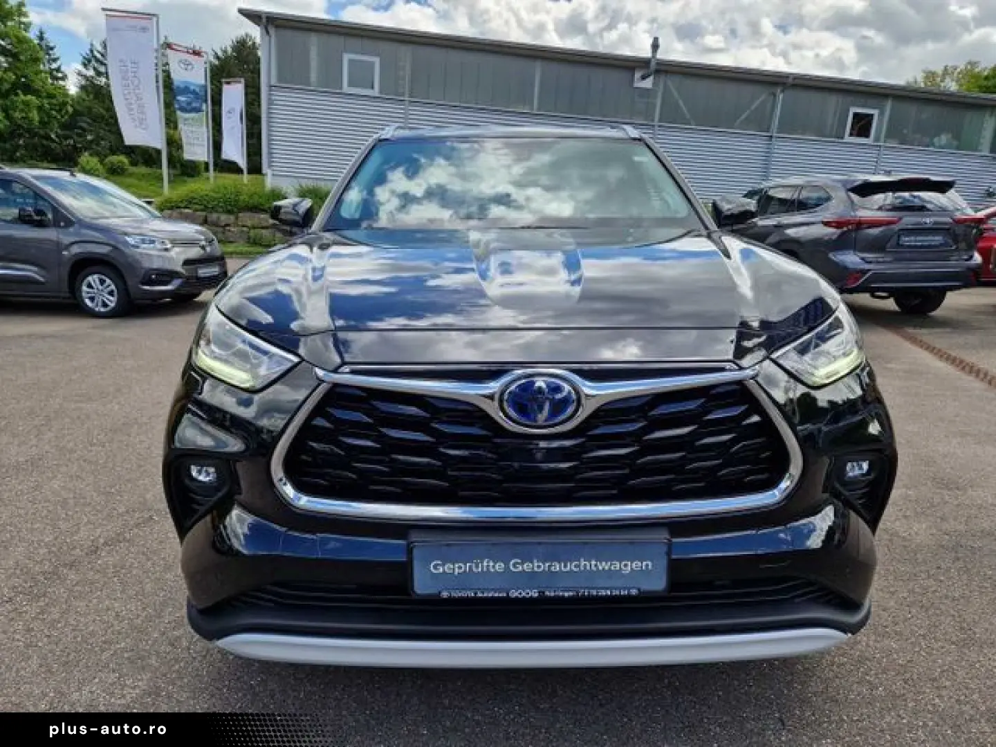 TOYOTA Highlander 2.5 Hybrid Luxury 7-Sitzer HUD Navi M