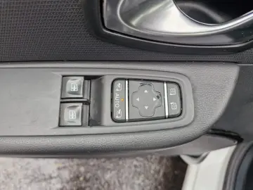 Renault Clio Estate   BENZINĂ   Euro 6   Rate Auto