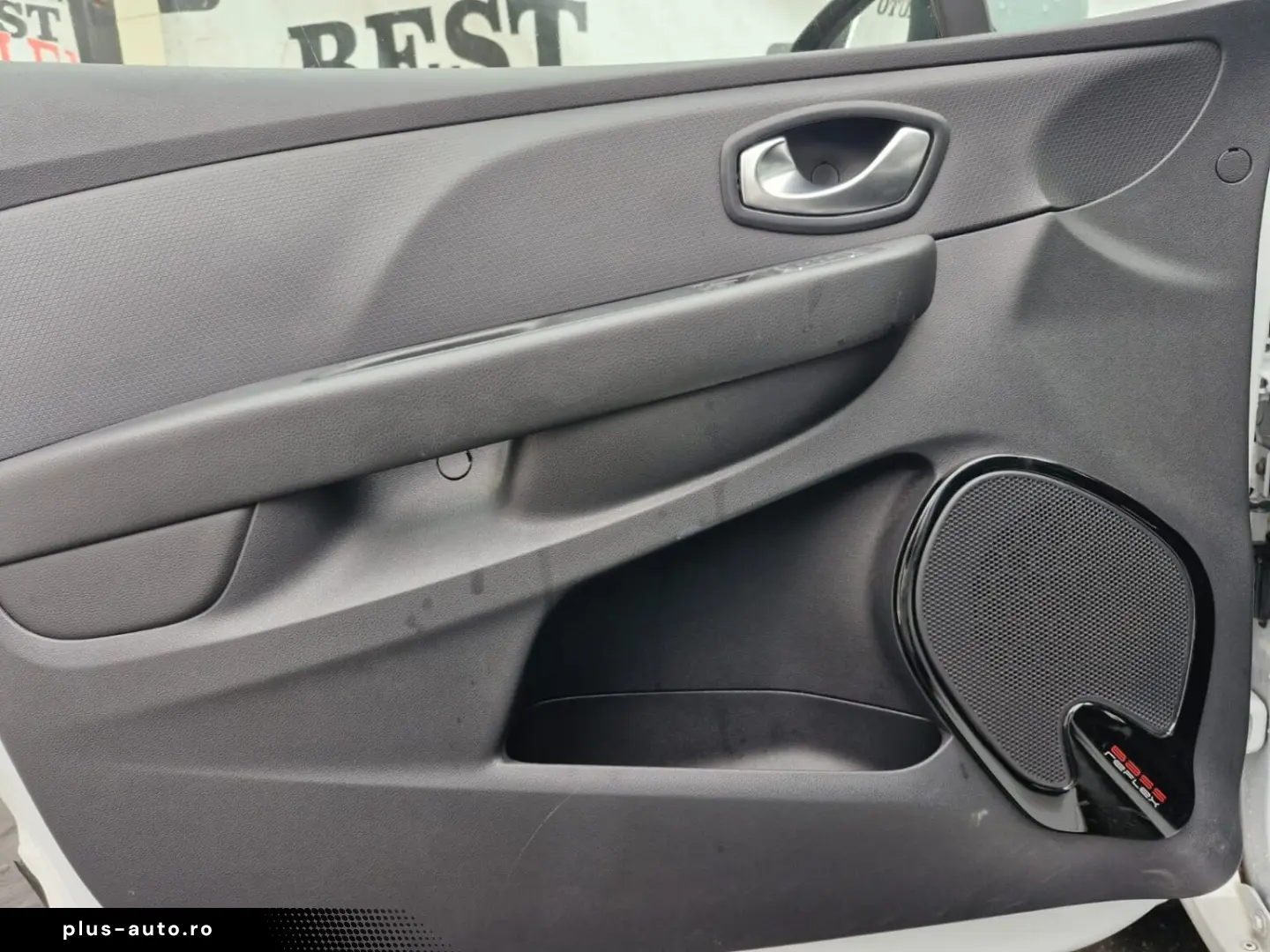 Renault Clio Estate   BENZINĂ   Euro 6   Rate Auto