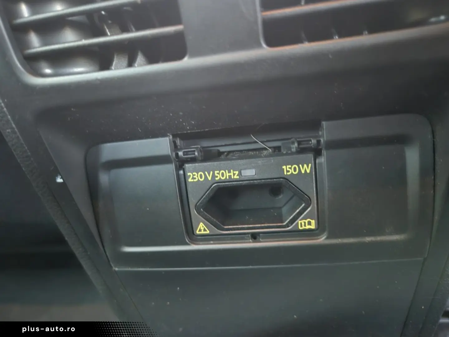 Volkswagen Passat – 1.6 Diesel -105hp – Manuala- 239.000km