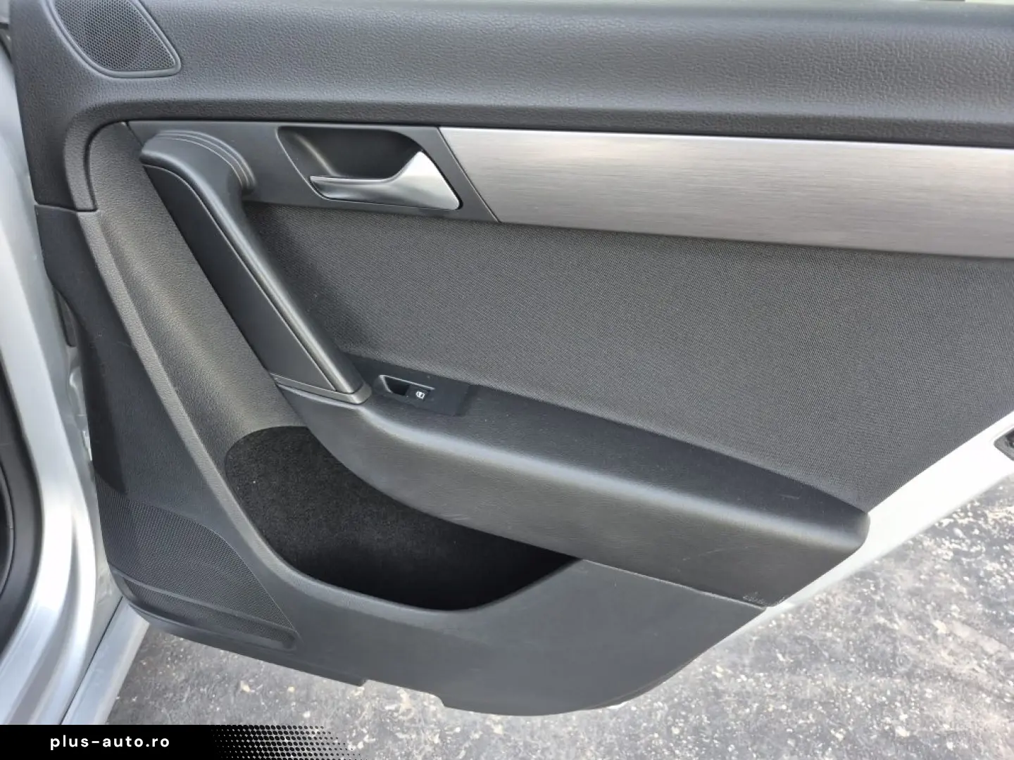 Volkswagen Passat – 1.6 Diesel -105hp – Manuala- 239.000km