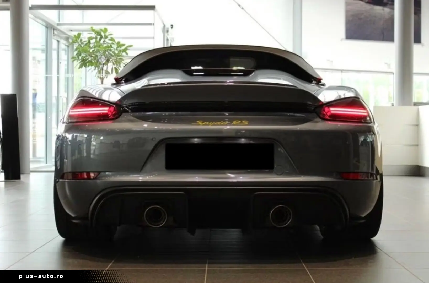 PORSCHE 718 Boxster Spyder RS Weissach