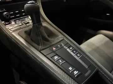 PORSCHE 718 Boxster Spyder RS Weissach