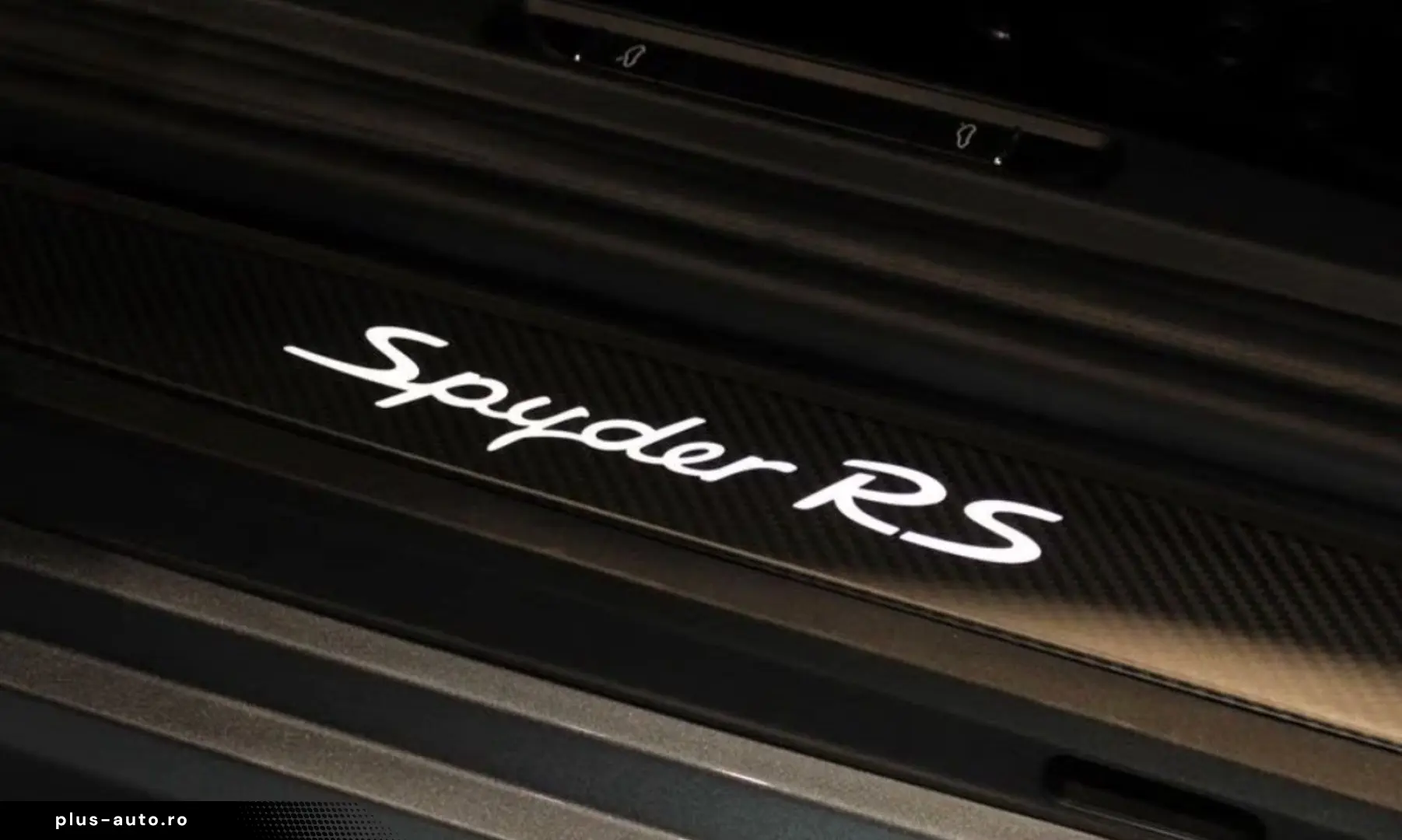 PORSCHE 718 Boxster Spyder RS Weissach