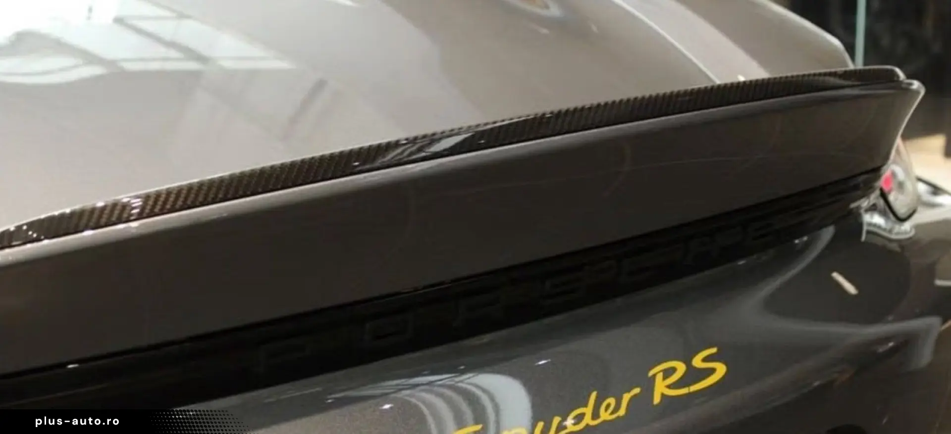 PORSCHE 718 Boxster Spyder RS Weissach