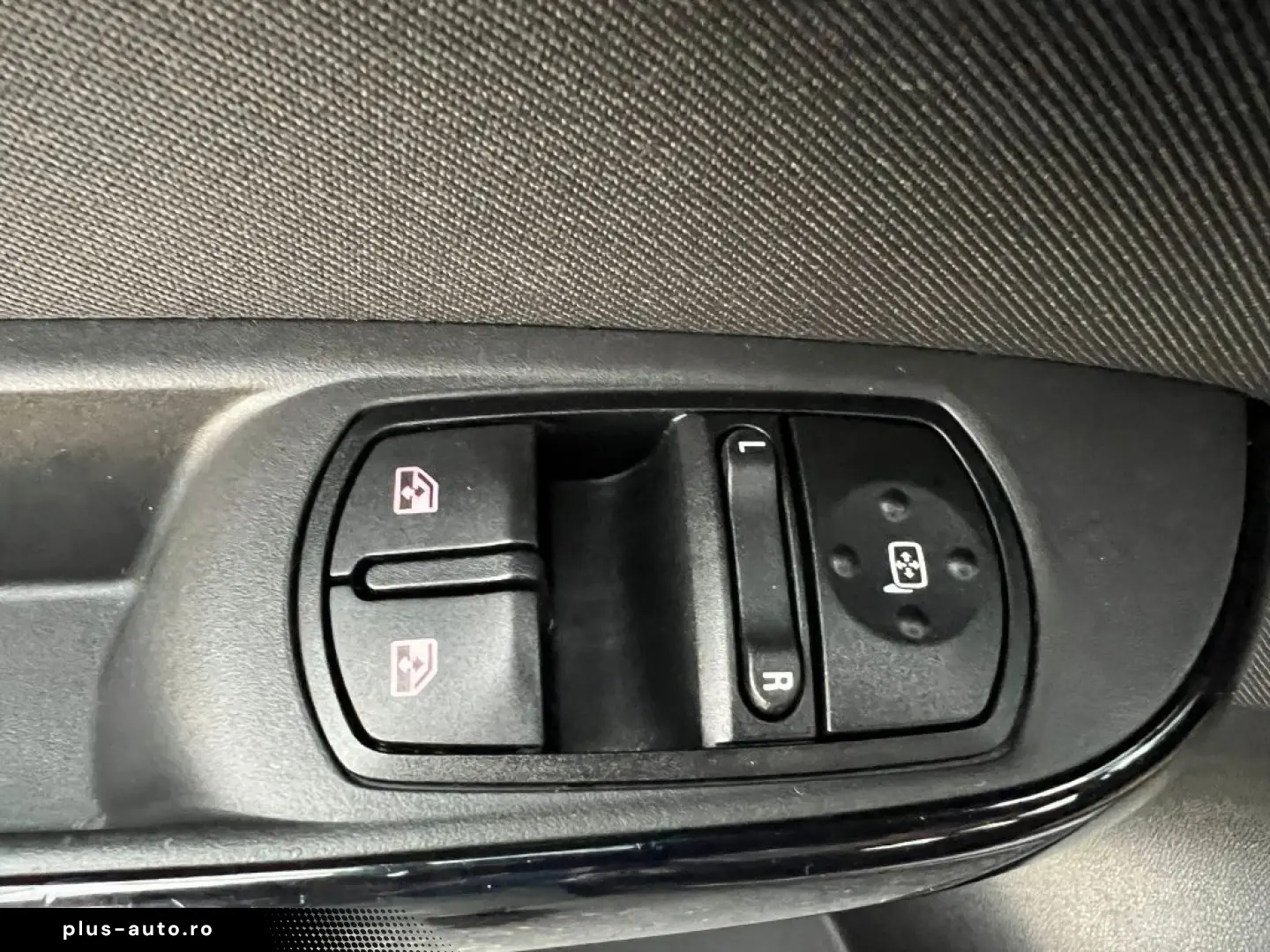 Opel Corsa 1.3 CDTI – Diesel – Manual – 74 Hp