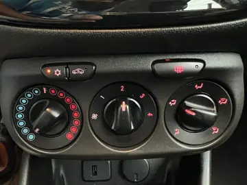 Opel Corsa 1.3 CDTI – Diesel – Manual – 74 Hp