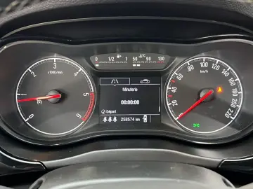 Opel Corsa 1.3 CDTI – Diesel – Manual – 74 Hp