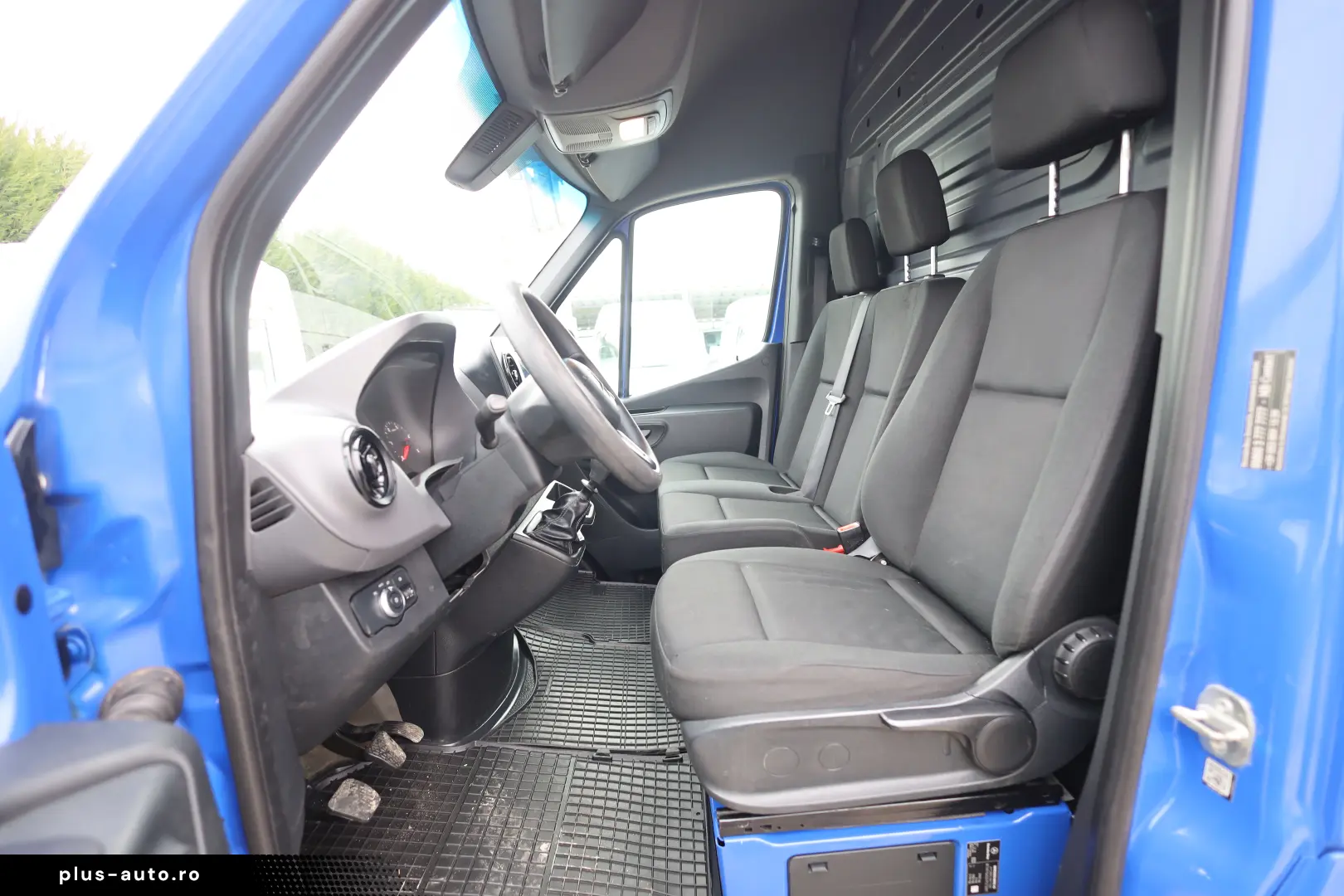 Mercedes-Benz Sprinter L2H2 2.2D 115 CP
