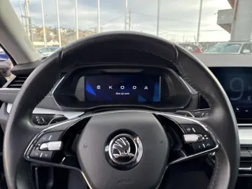 SKODA OCTAVIA 1.5 TSI MHEV Style DSG