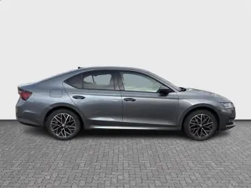 SKODA OCTAVIA 1.5 TSI MHEV Style DSG