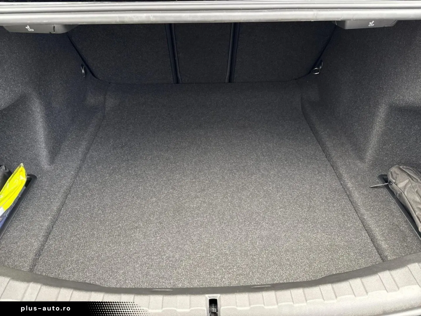 BMW M3 CS Limo M Drivers Pack Carbon