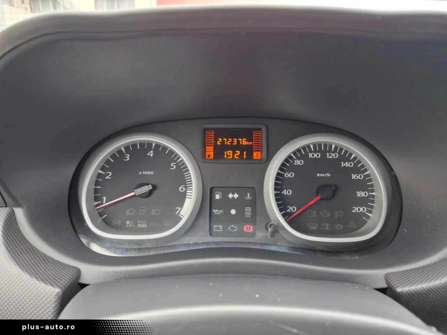 Dacia-Duster-diesel-2011-rate-fixe-avans-0