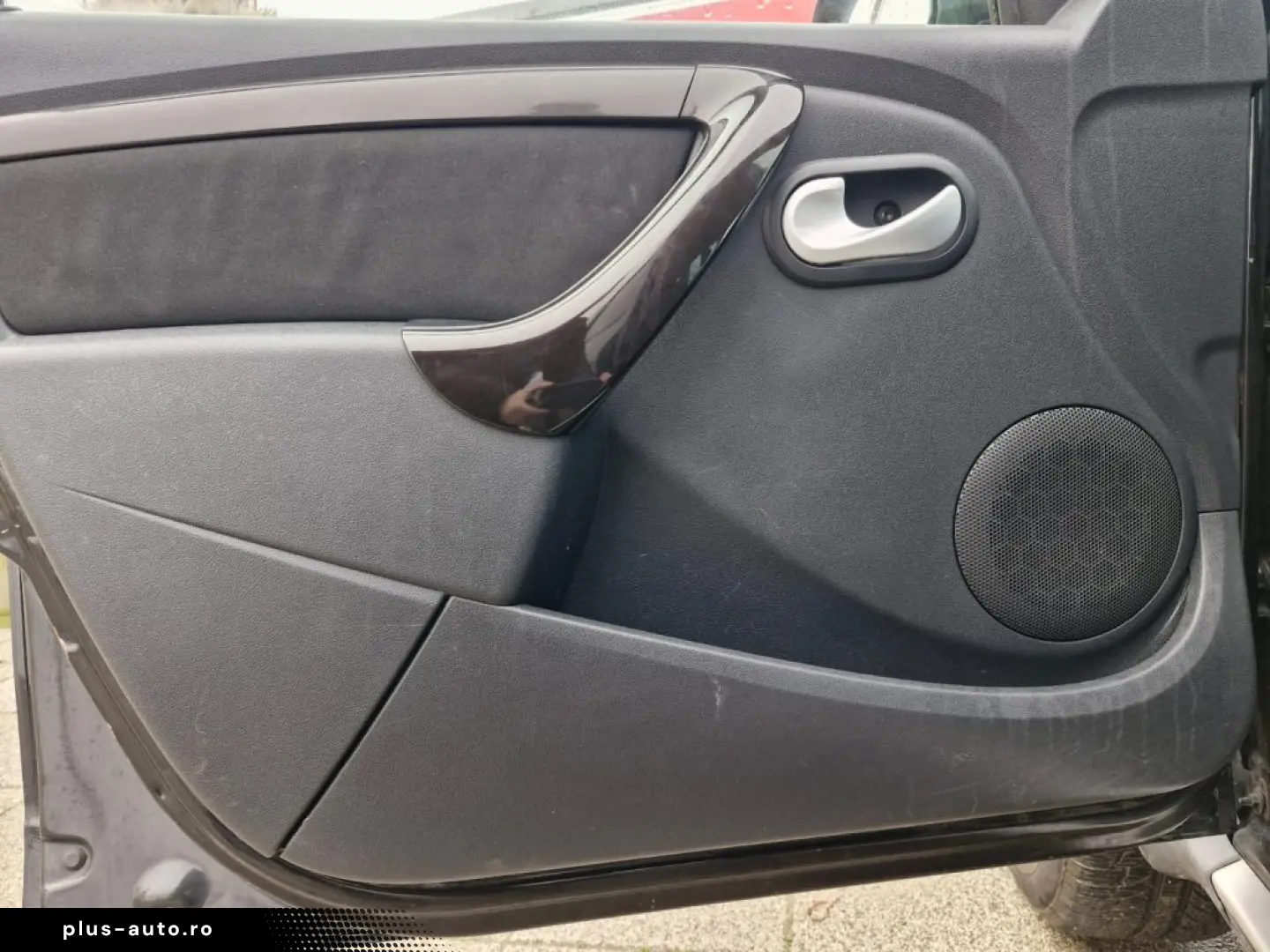 Dacia-Duster-diesel-2011-rate-fixe-avans-0