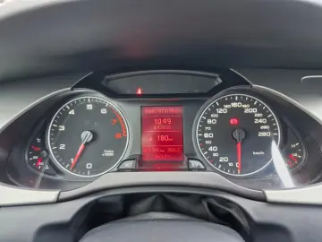 Audi A4 B8 – 1.8 TFSI Benzină – 160 CP – Manual – Euro 5