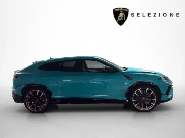 LAMBORGHINI Urus S