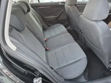 Volkswagen Golf 6 1.6   Diesel   Automat