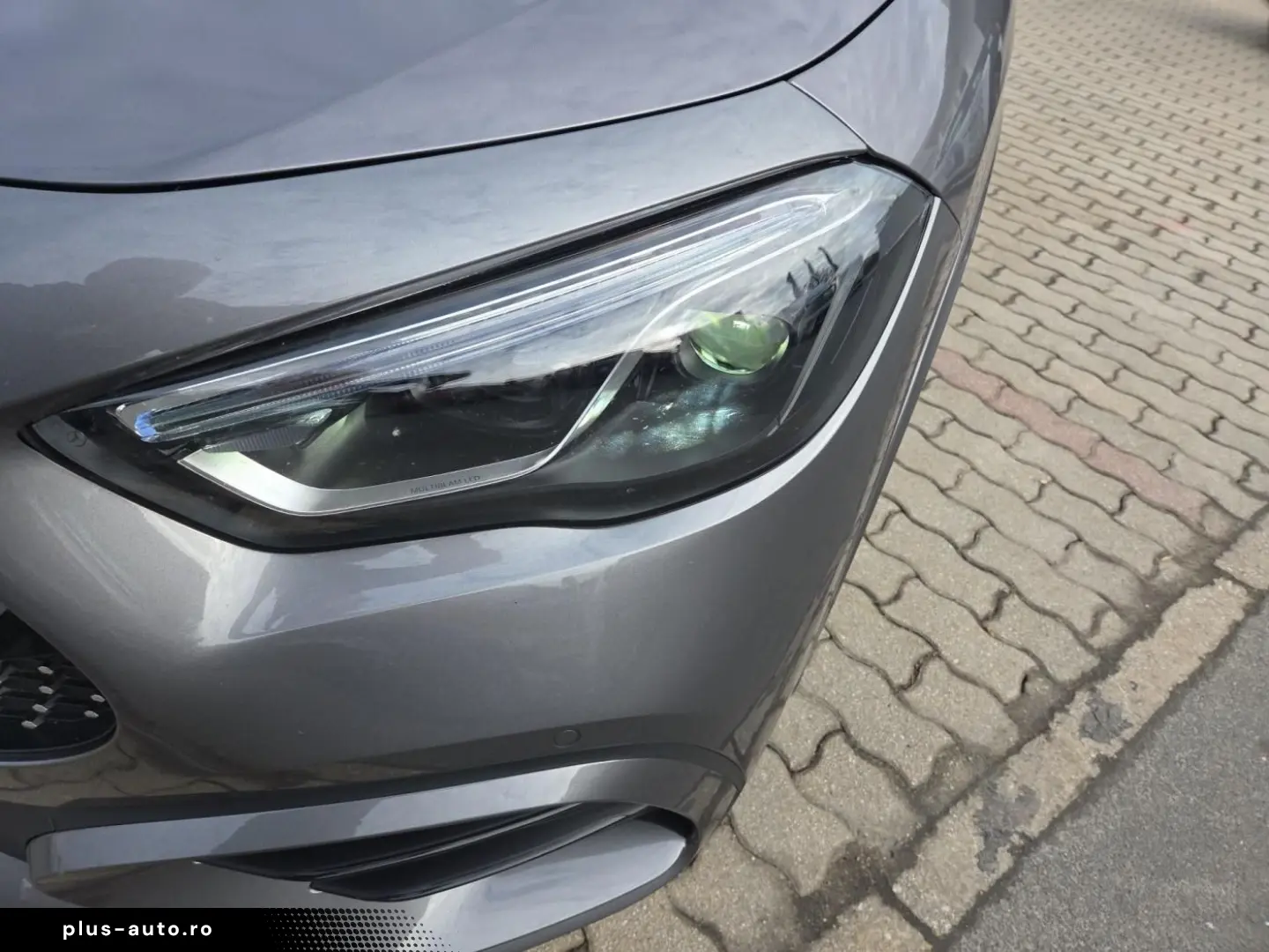 MERCEDES-BENZ GLA 200 d AMG