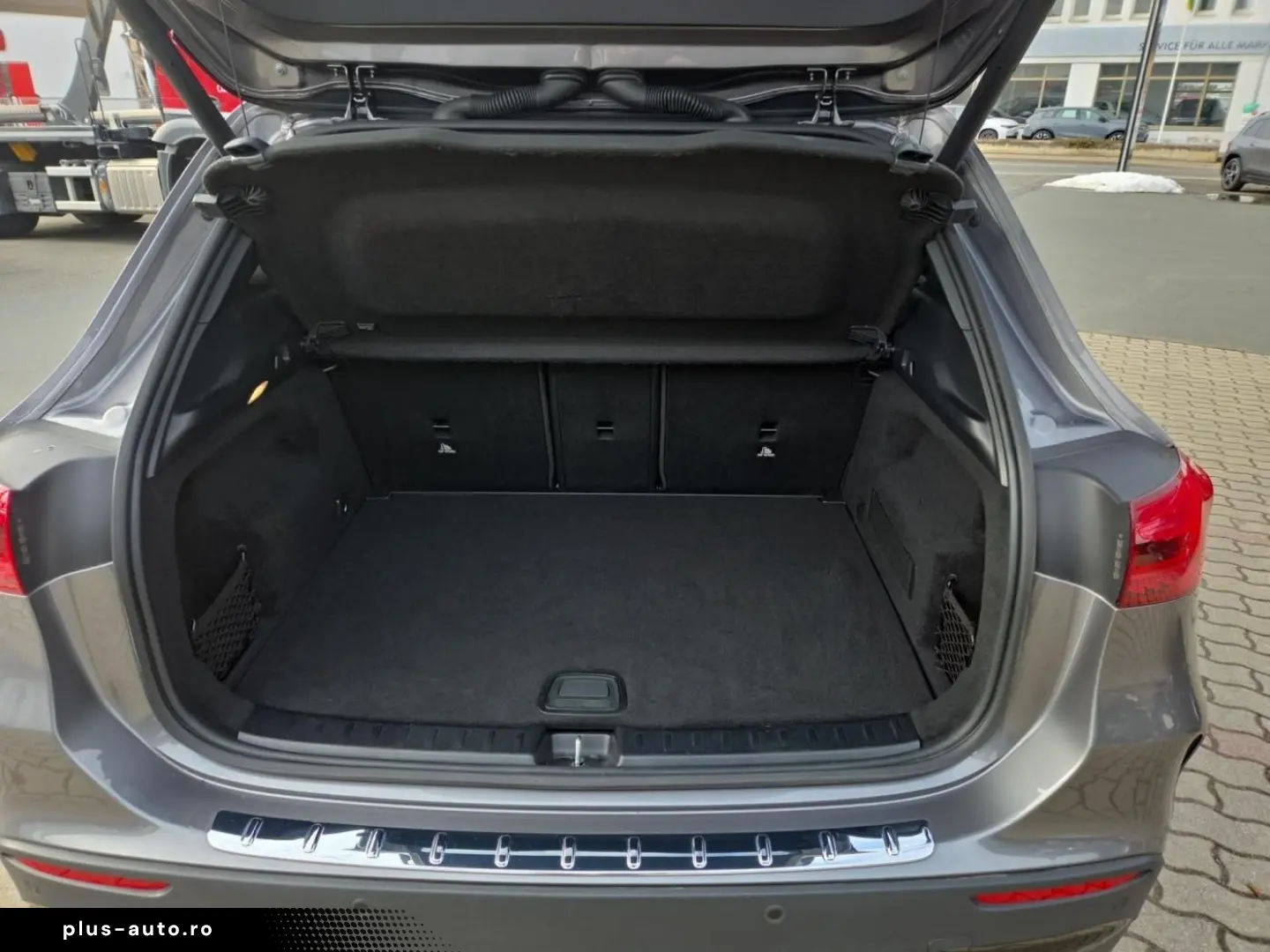 MERCEDES-BENZ GLA 200 d AMG