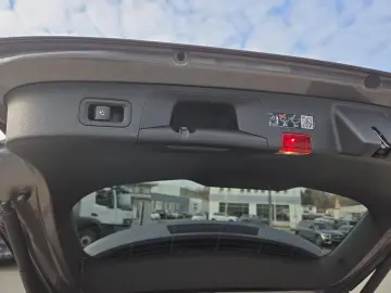 MERCEDES-BENZ GLA 200 d AMG