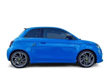 ABARTH 500e Cabrio Scorpion Alcantara uvm.