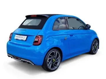 ABARTH 500e Cabrio Scorpion Alcantara uvm.
