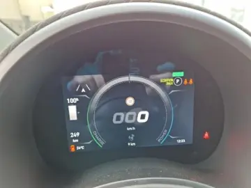 ABARTH 500e Cabrio Scorpion Alcantara uvm.