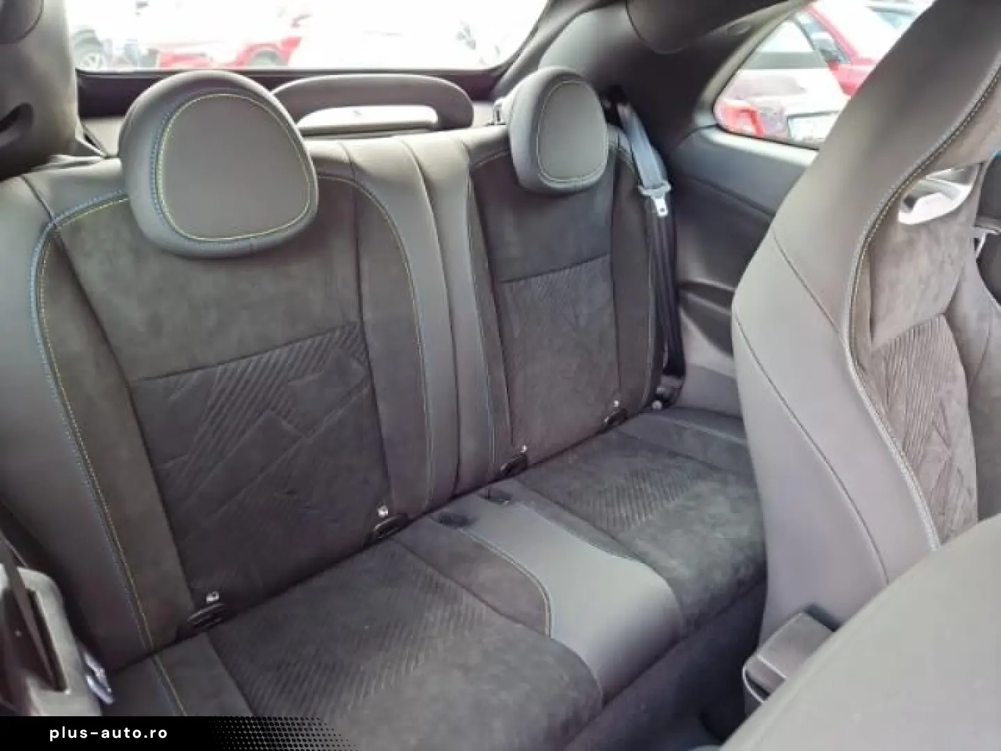 ABARTH 500e Cabrio Scorpion Alcantara uvm.