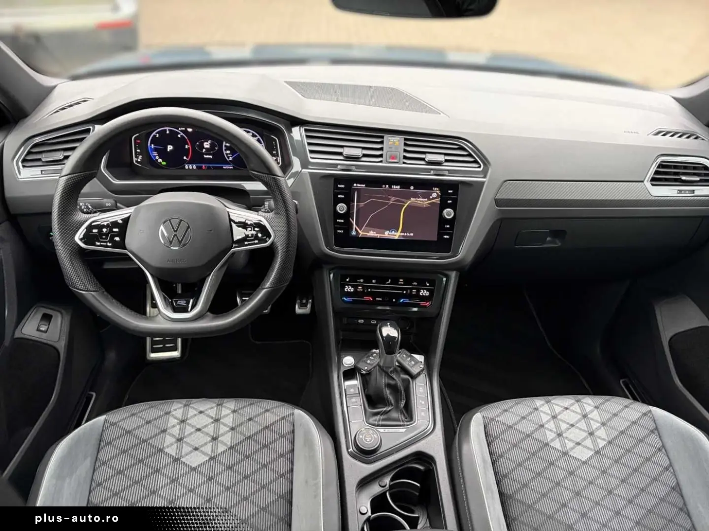 VW Tiguan 2.0 TDI 4Motion R-Line DSG Garantie AHK A