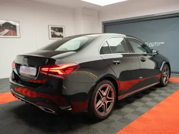 Mercedes-Benz A 180 AMG Line