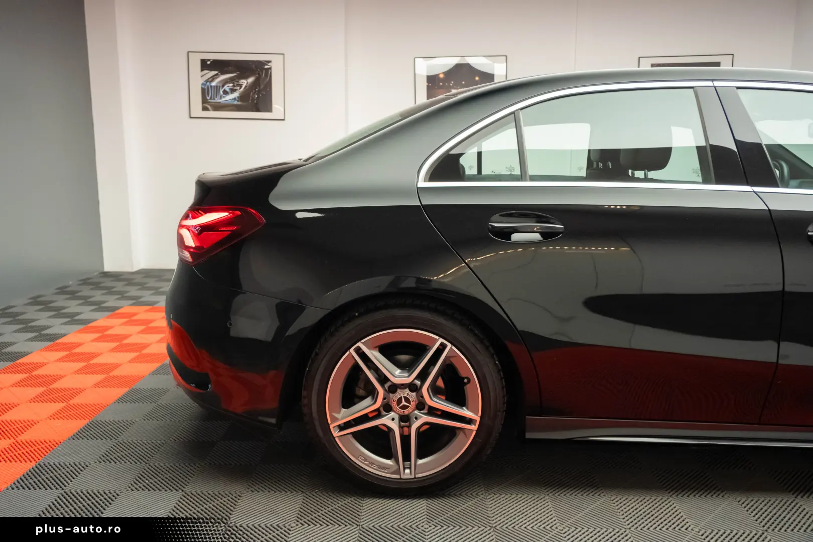 Mercedes-Benz A 180 AMG Line