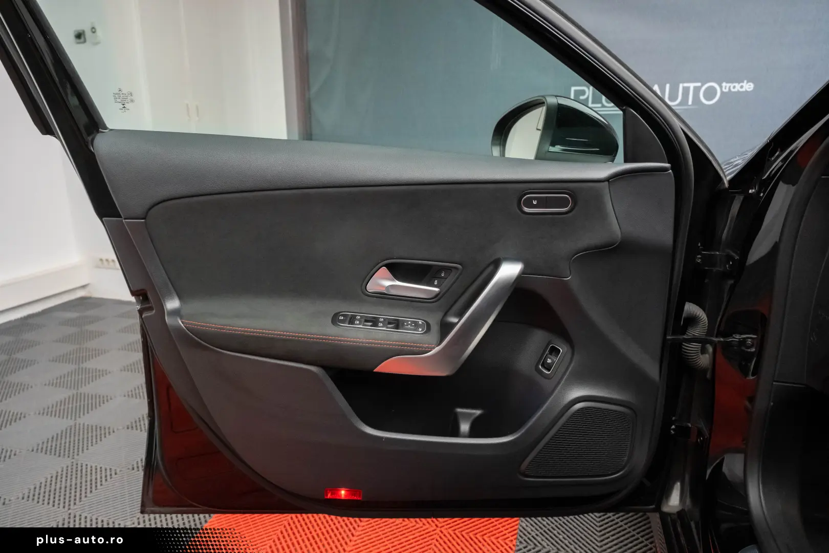 Mercedes-Benz A 180 AMG Line