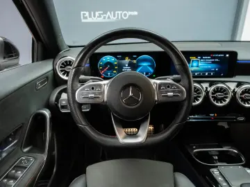 Mercedes-Benz A 180 AMG Line