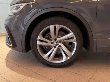 VW Tiguan R-Line 2.0 TDI 4Motion Diebsathlwarn.  AH