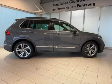 VW Tiguan R-Line 2.0 TDI 4Motion Diebsathlwarn.  AH