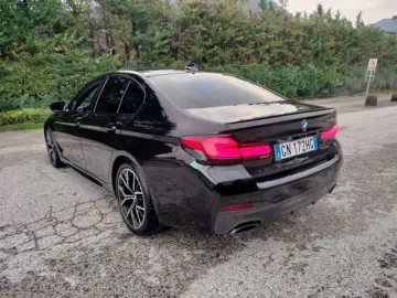 BMW BMW Serie 5 530e Msport Plug in!!
