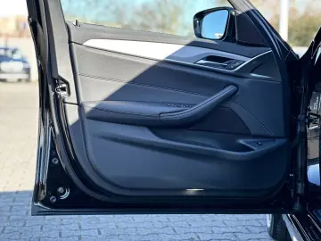 BMW 530i Limousine M Sportpaket Head-Up HiFi DAB