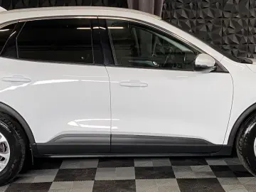 FORD Kuga Cool&Connect  Plug-in Hybrid  Navi  Klima