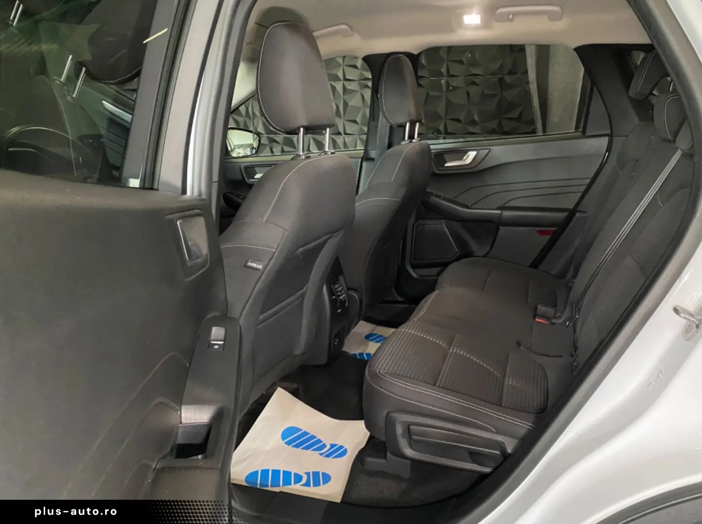 FORD Kuga Cool&Connect  Plug-in Hybrid  Navi  Klima