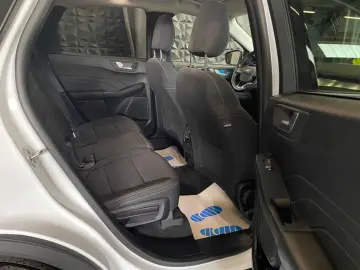 FORD Kuga Cool&Connect  Plug-in Hybrid  Navi  Klima