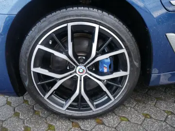 BMW 530e xDrive Limousine M Sportpaket Head-Up DAB