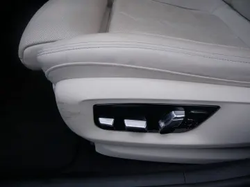 BMW 530e xDrive Limousine M Sportpaket Head-Up DAB