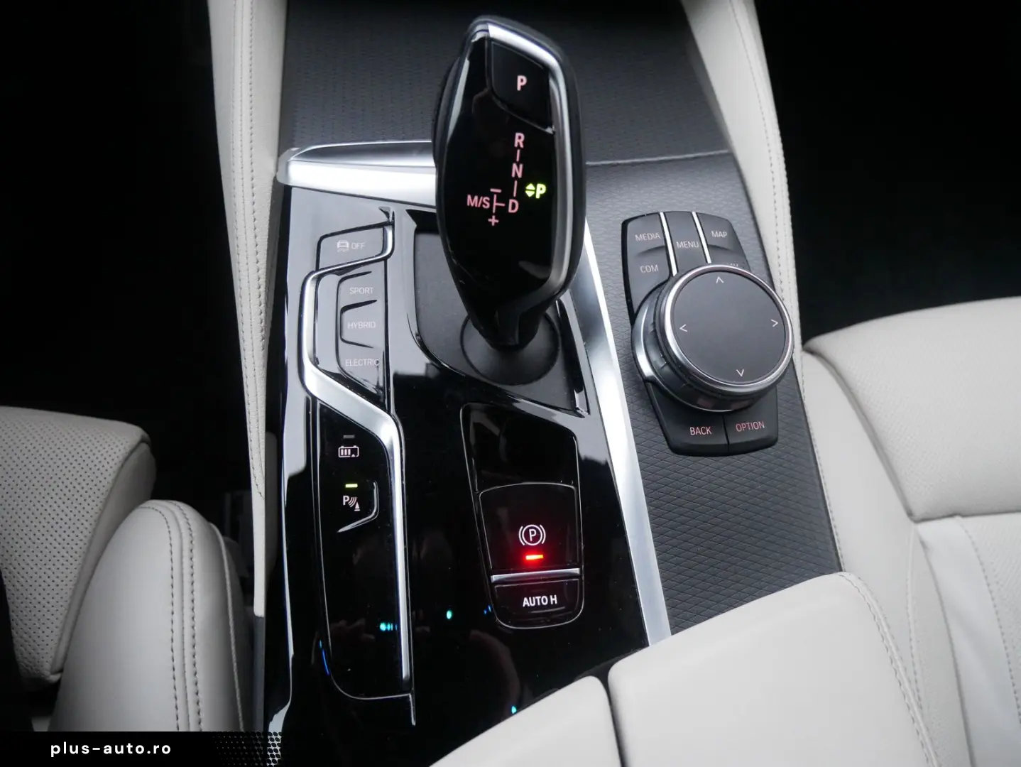 BMW 530e xDrive Limousine M Sportpaket Head-Up DAB