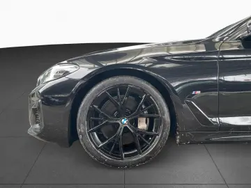 BMW 530d Lim M SPORT SoftCl GSD Kam HiFi Tempo 19