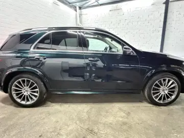 MERCEDES-BENZ GLE 300 d 4M