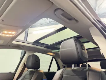 MERCEDES-BENZ GLE 300 d 4M