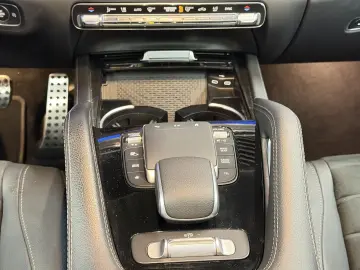 MERCEDES-BENZ GLE 300 d 4M