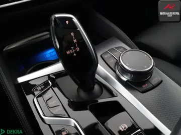 BMW 530 e xDrive M SPORT SHADOW HUD KAMERA HARMAN K