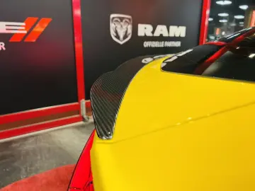 LAMBORGHINI Urus Performante